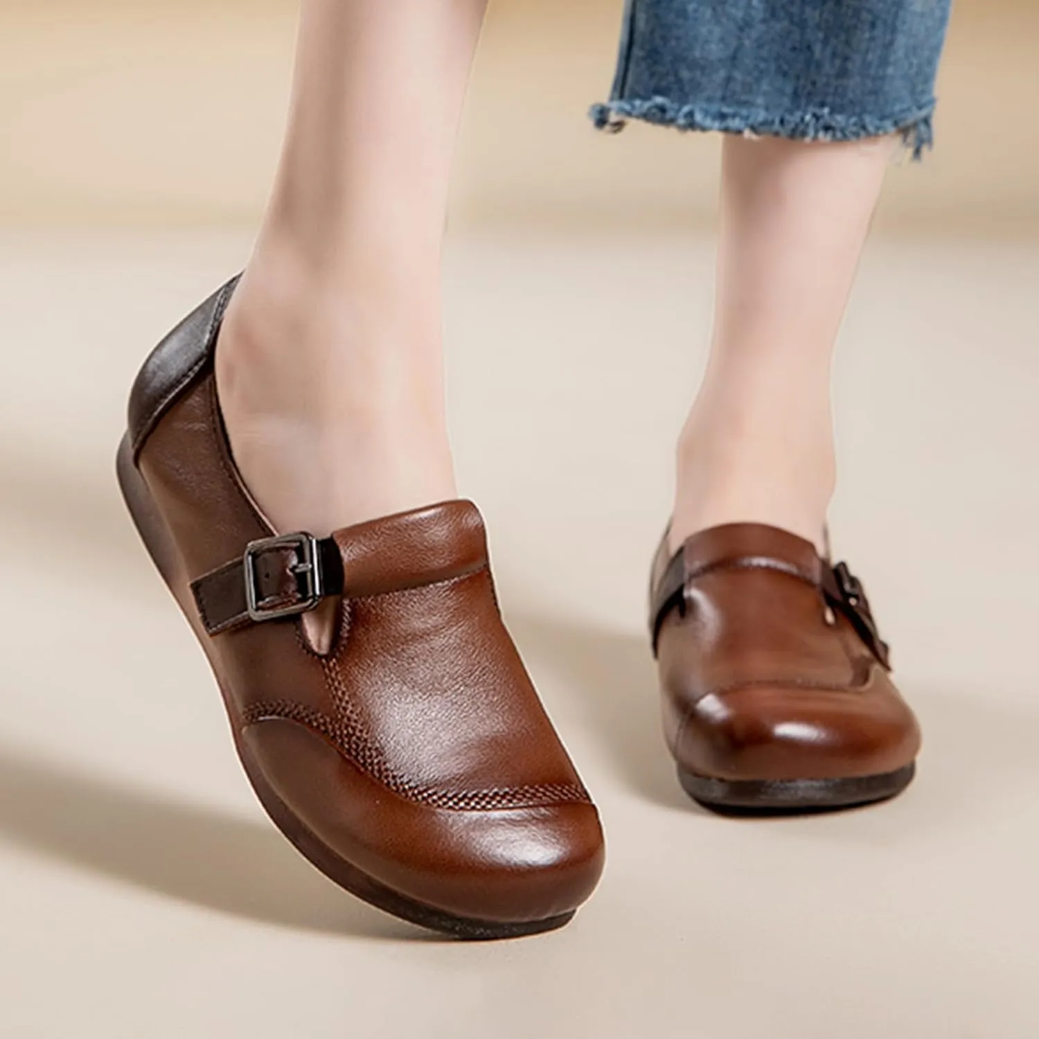 Women's Vintage Casual Leather Shoes,Comfortable Round Toe Hook & Loop Buckle Dressy & Trendy Walking Flat Loafers